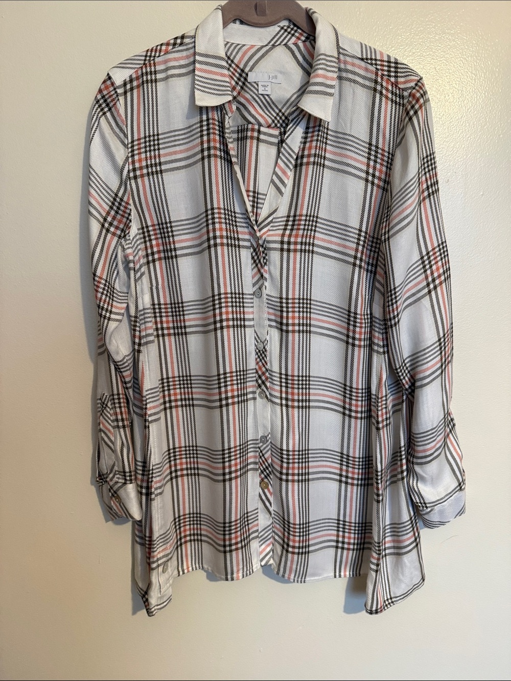 Women’s Lightweight White Plaid Button-Down Shirt with Black & Pink Stripes New